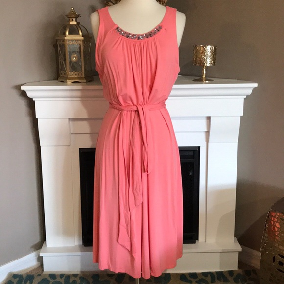 Lane Bryant Dresses & Skirts - Lane Bryant Peach Sleeveless Sequin Neckline Dress